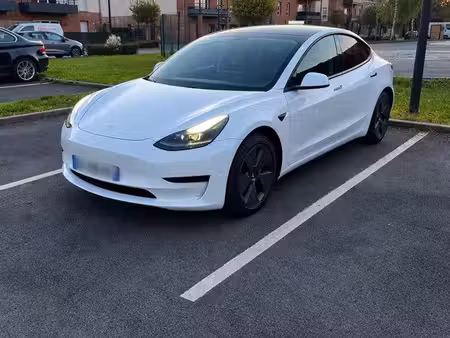 Tesla Model 3 Standard Plus 275