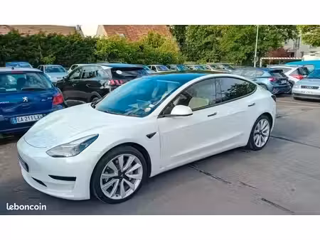 Tesla Model 3 Standard Plus 325