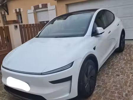 Tesla Model Y Grande Autonomie