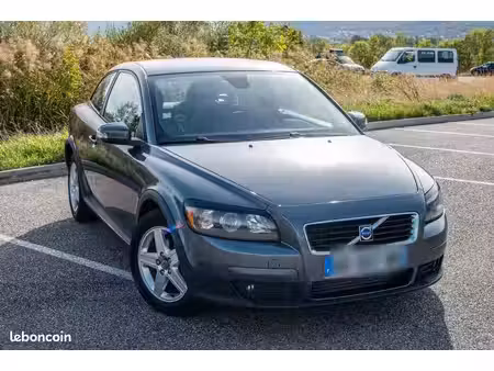 Volvo C30 2.0 D 136