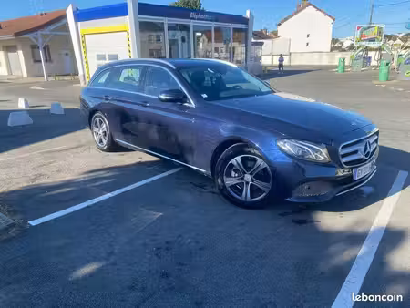 Mercedes-Benz Classe E E 220