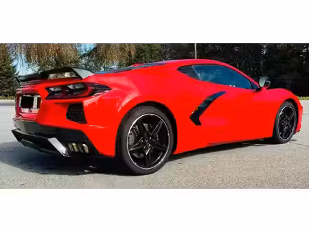 Corvette C8 