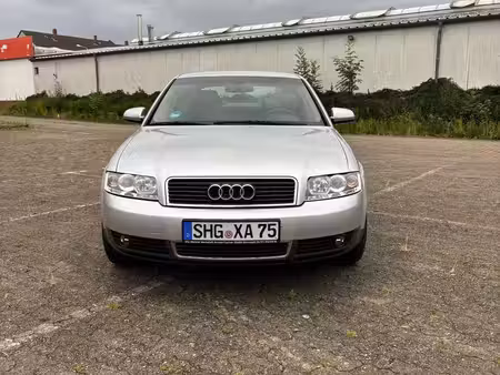 Audi A4 1.6 102