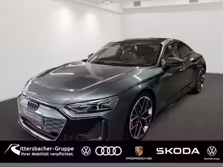 Audi e-tron GT RS 843