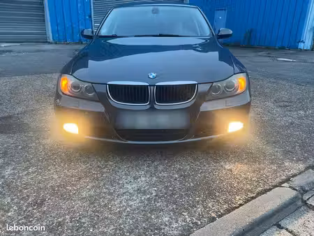 BMW Série 3 320i 2.0 150