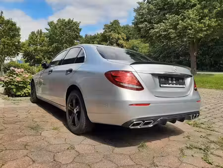 Mercedes-Benz Classe E E 200 2.1 150 AMG Line