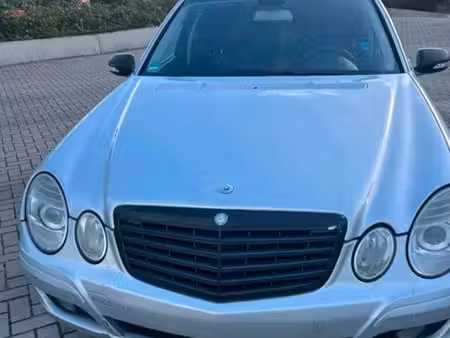 Mercedes-Benz Classe E E 200 2.1 136