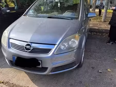 Opel Zafira 1.6 105 Enjoy