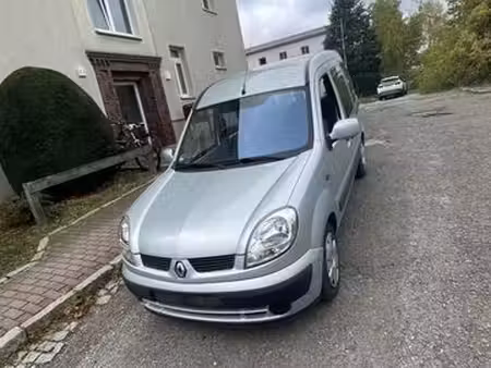 Renault Clio 1.2 75