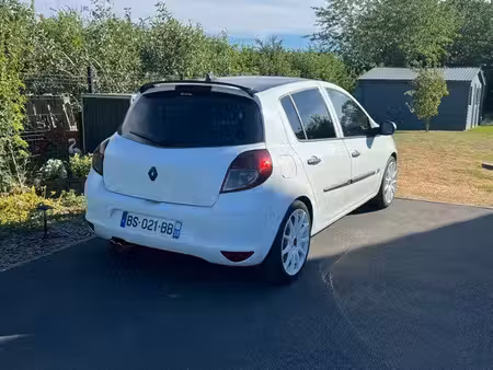 Renault Clio 1.2 75