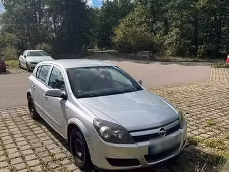 Opel Astra 1.4 90
