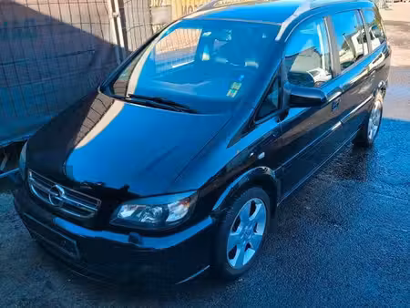 Opel Zafira 2.2 147