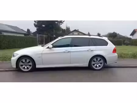 BMW Série 3 325i 218