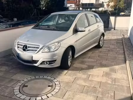 Mercedes-Benz Classe B B 180