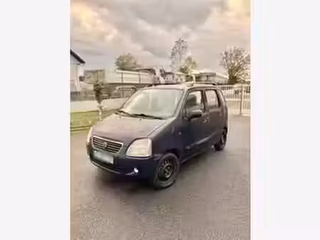 Suzuki Swift 1.3 68