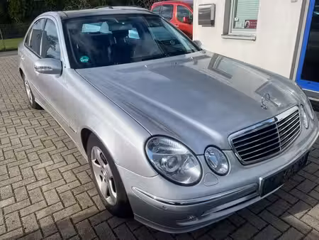 Mercedes-Benz Classe E E 200 Avantgarde