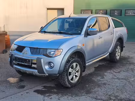 Mitsubishi L200 2.5 InStyle
