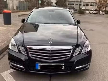 Mercedes-Benz Classe E E 200