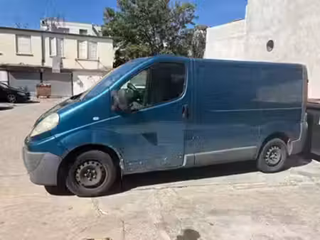 Renault Trafic 2.0 dCi 90