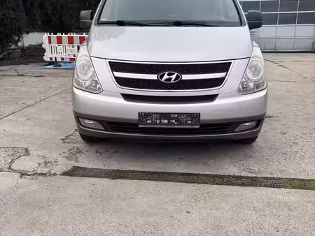 Hyundai H1 2.5 CRDi 170