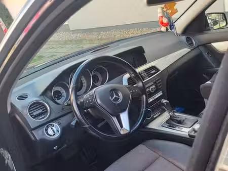 Mercedes-Benz Classe C C 200 2.1 CDI 136 Elegance