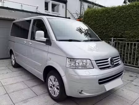 Volkswagen Transporter T5 2.5 TDI 174 Highline