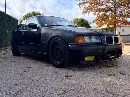 BMW Série 3 361i 1.9 105