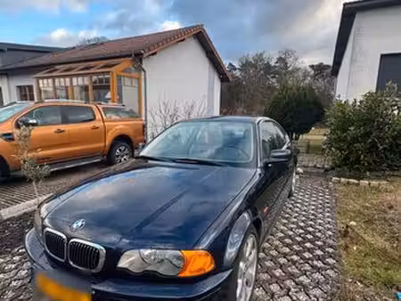 BMW Série 3 330i 170