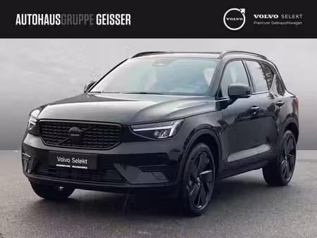Volvo XC40 B3 2.0 163 Black Edition