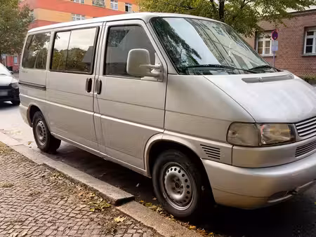 Volkswagen Transporter T4 2.5 TDI 102