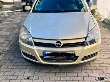 Opel Astra 1.4 90