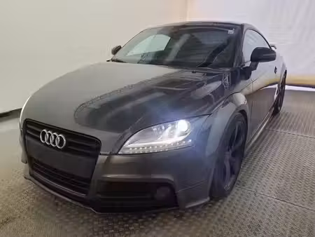 Audi TT 2.0 TFSI 211 S line