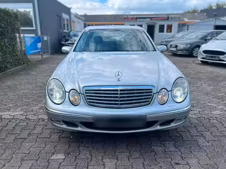 Mercedes-Benz Classe E E 320