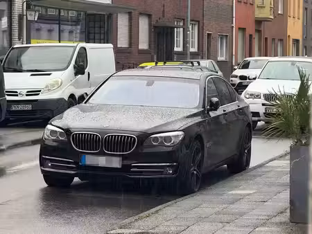 BMW Série 7 730d 3.0 258