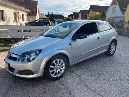 Opel Astra 1.6 105