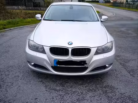 BMW Série 3 318i 2.0 143