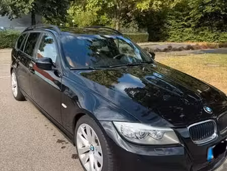 BMW Série 3 320d 2.0 130