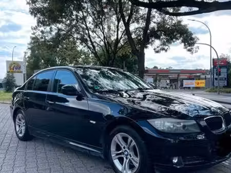 BMW Série 3 318d 2.0 143