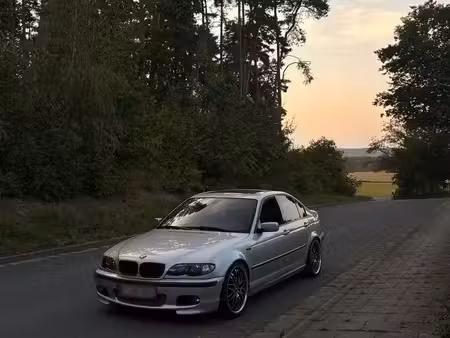 BMW Série 3 320i 2.2 170
