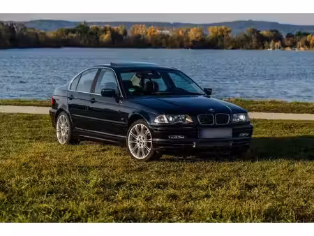 BMW Série 3 330i 3.0 231