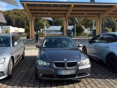 BMW Série 3 320i 2.0