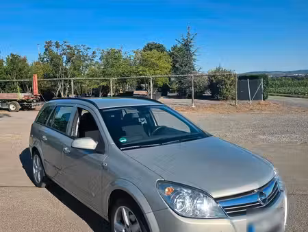 Opel Astra 1.8 140 Cosmo