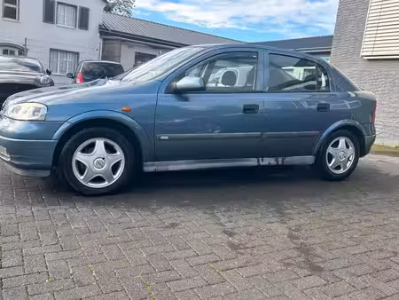 Opel Astra 1.8 125 Elegance