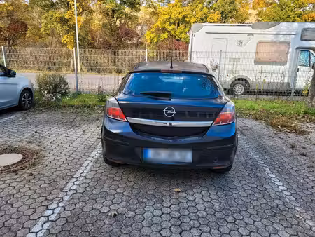 Opel Astra 1.6 105