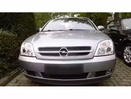 Opel Vectra 100