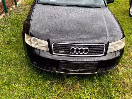Audi A4 V6 2.4 170