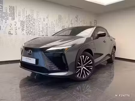 Lexus RZ Luxe