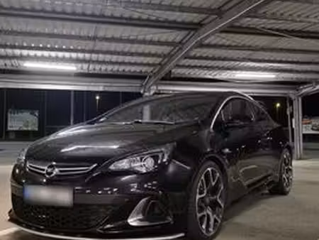 Opel Astra OPC 1.4 OPC Line