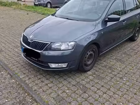 Škoda Rapid Spaceback 1.4 TSI 122 Elegance