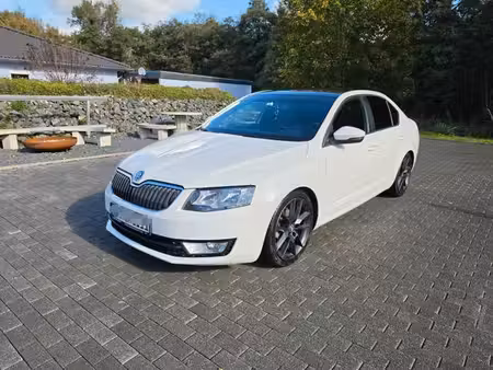 Škoda Octavia 1.6 TDI 105 Elegance